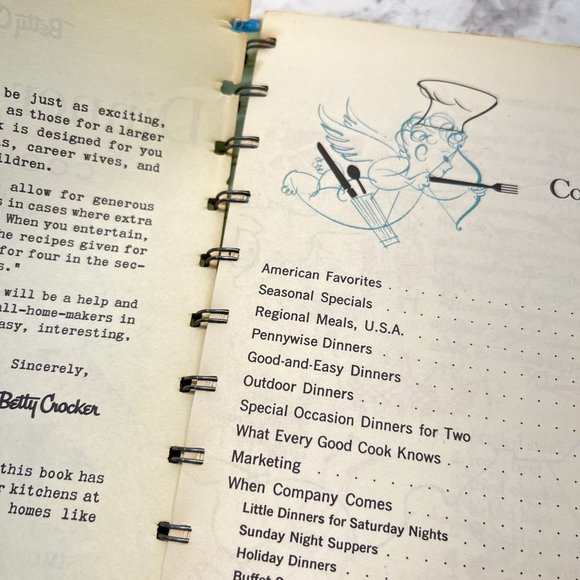Vintage Betty Crockers Dinner for Two Cookbook 1958 1st Ed 1st Print Recipes - Picture 5 of 13